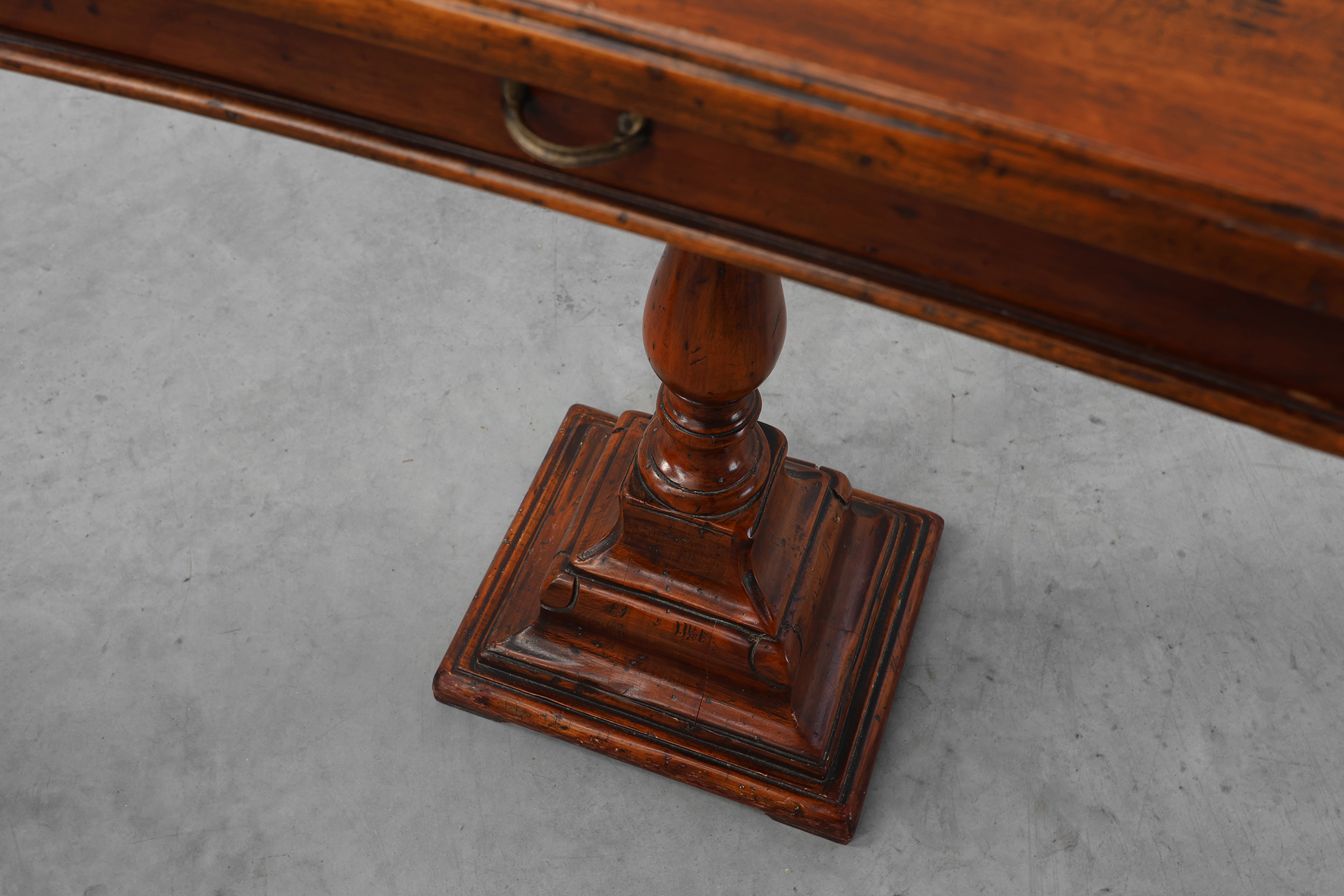 Pair of 20th century English nightstands in George IV stylethumbnail